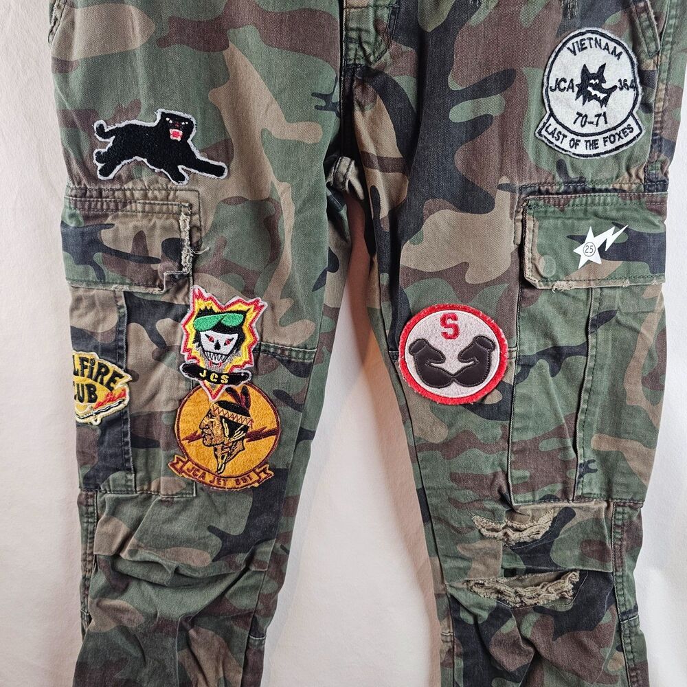 Jordan Craig Cargo Pants Mens 32x32 Camo Military Patch Distressed Streetwear - Picture 3 of 12